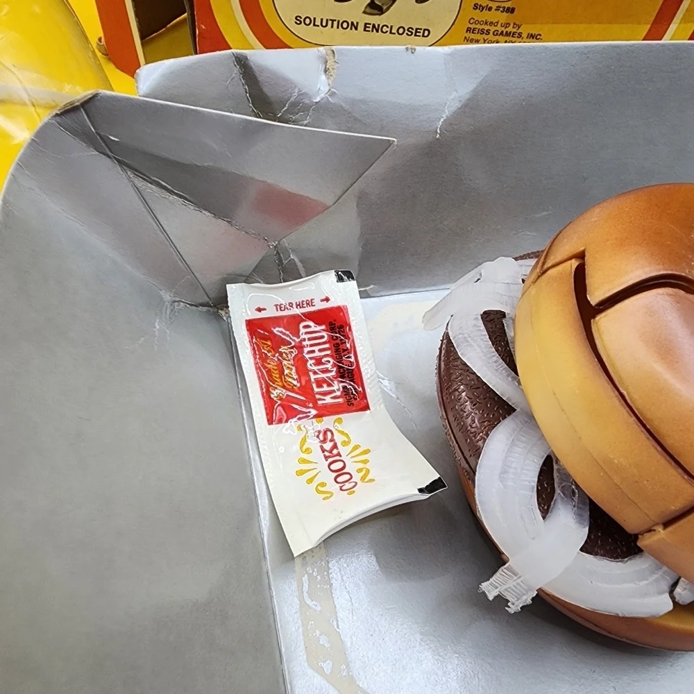 1977 Reiss Burger Thing Toy Puzzle Style 388